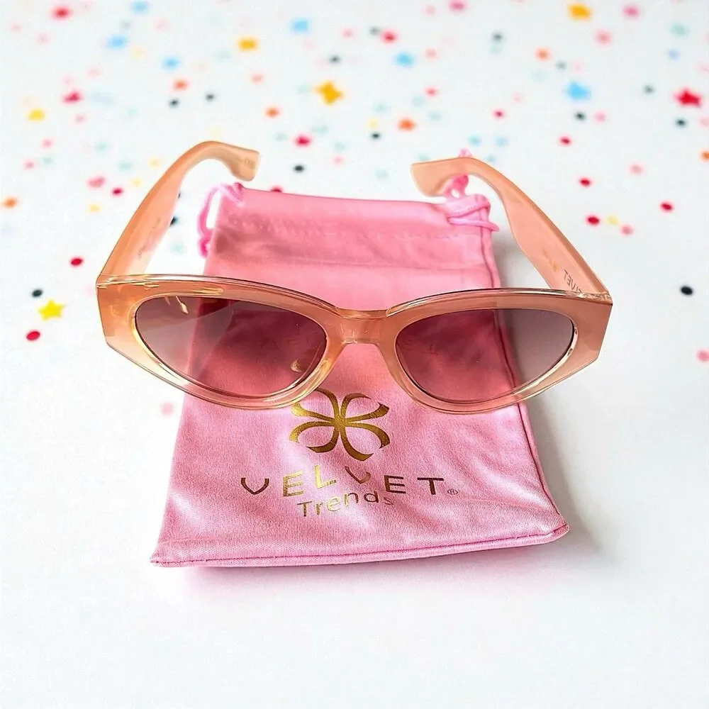 VELVET EYEWEAR The Rosa Cat Eye Sunglasses in blush w/microfiber pouch
